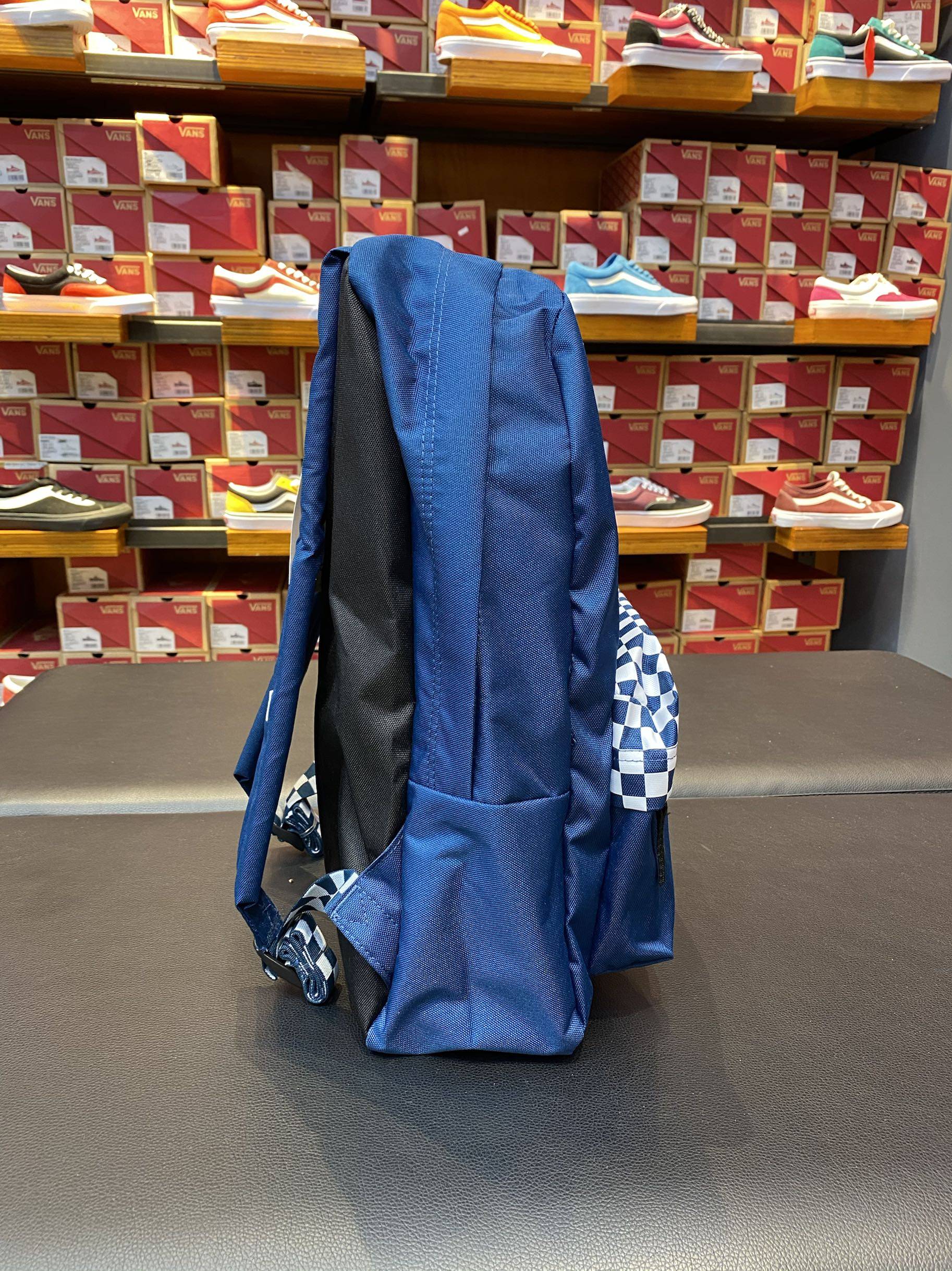 vans范斯情侣运动休闲双肩背包书包vn0a49zjt7b双肩背包