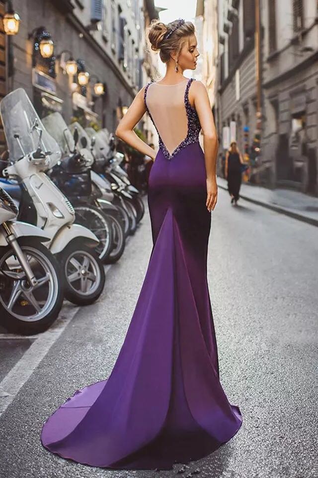 2020秋冬新款紫色手工缝钻晚礼服性感透视露背礼服