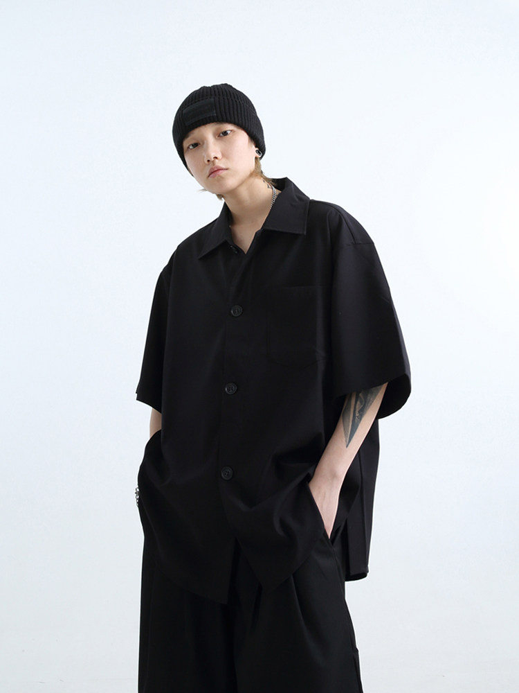 grnl上身斯文学长原创廓形纯黑中袖衬衫oversize衬衫