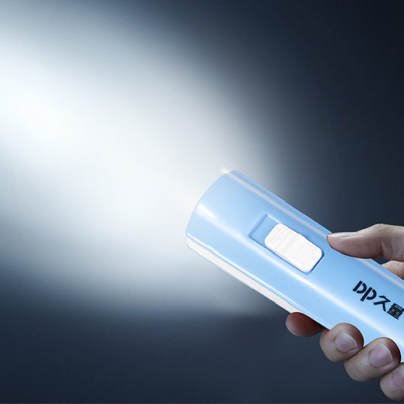 久量led小手手电筒家用强光户外充电超亮学生手电筒