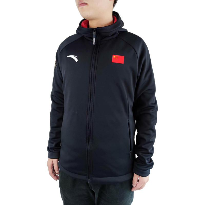 安踏国旗轻薄羽绒服男女国家队白鸭绒鸭绒连帽外套运动羽绒服
