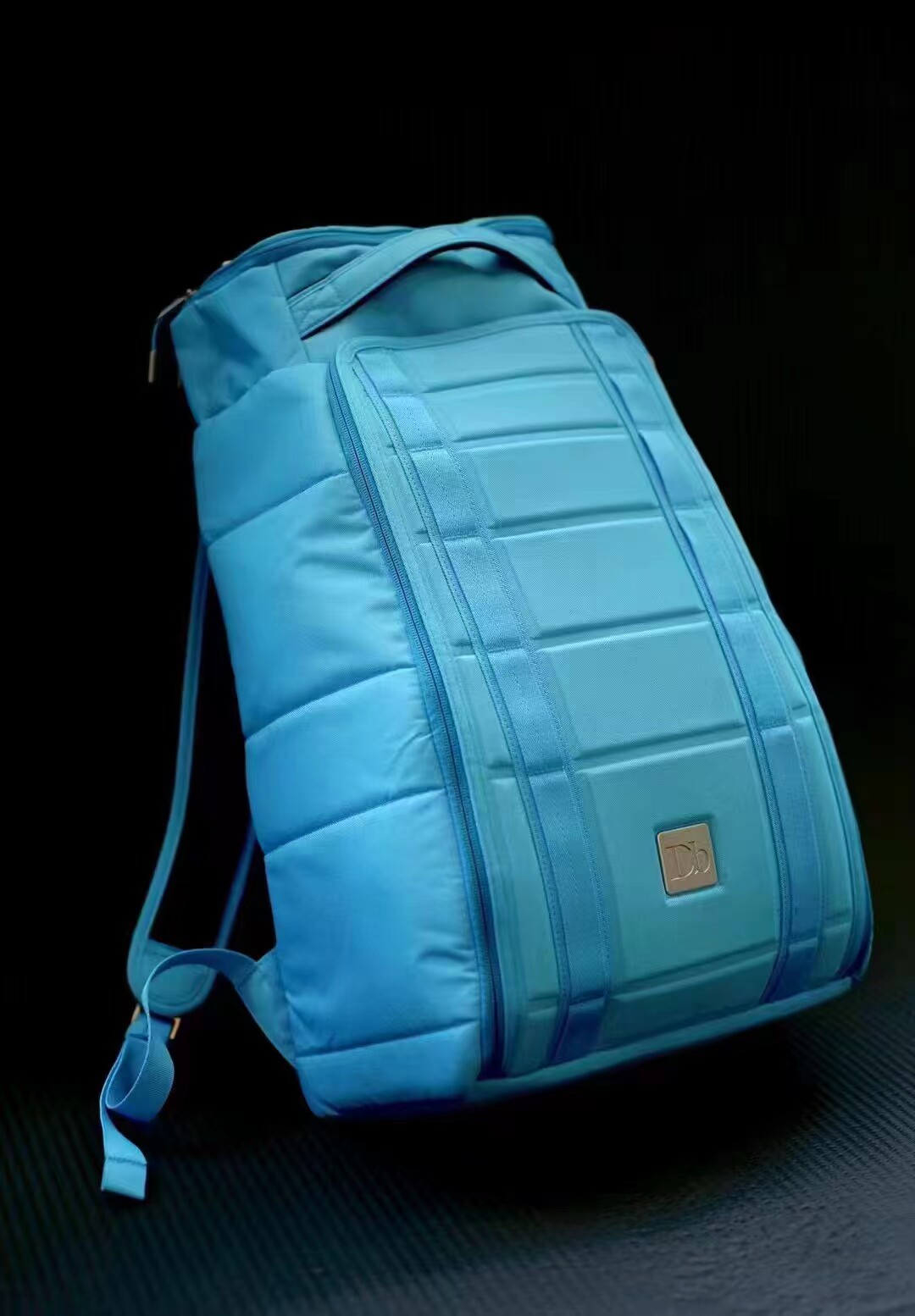 db春夏新款单板滑雪包户外户外运动包双肩背包双肩背包