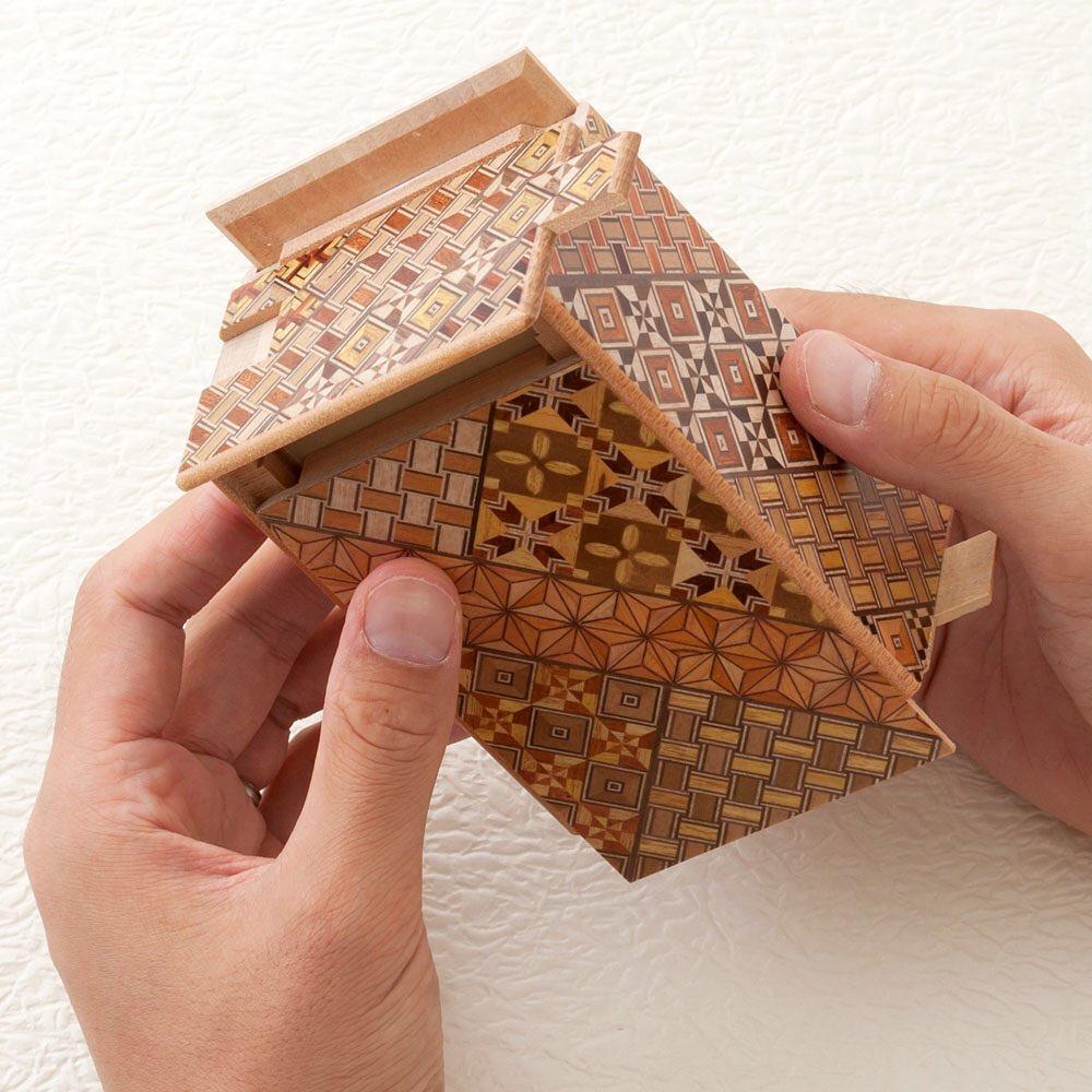 寄木细工日本正品实木拼花机关盒子日式孔明解锁