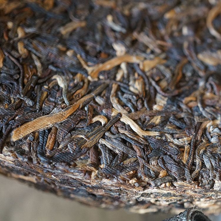 云端歆享 500g 2014年布朗金芽普洱茶 古树茶叶生茶 八年典藏铁饼