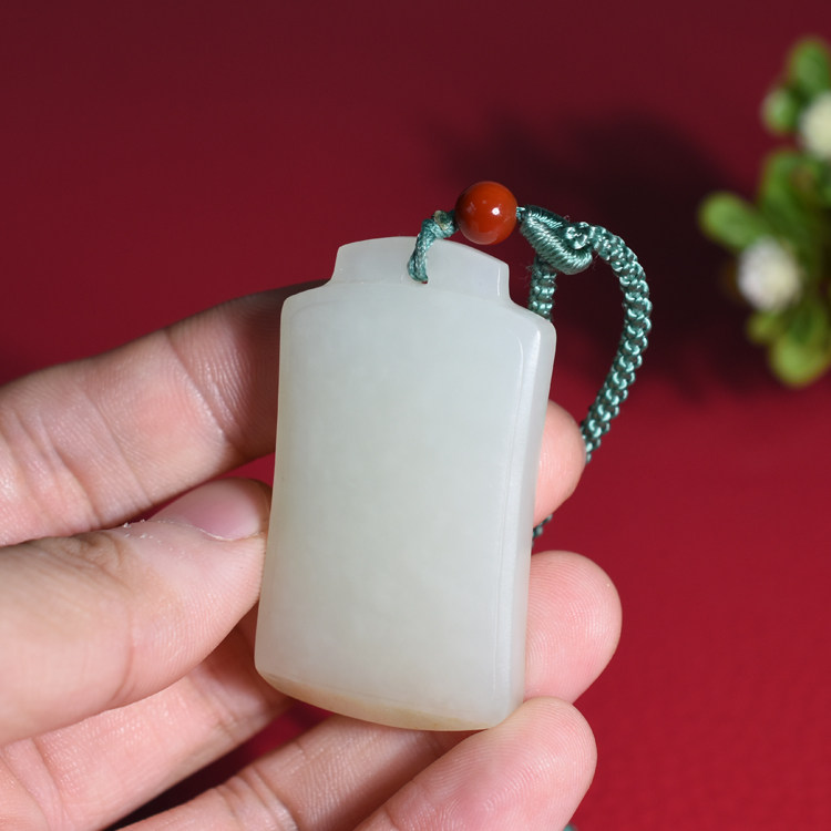 平安无事牌30g新疆和田玉籽料牌子高青白老熟料素雅椭圆牌子男女