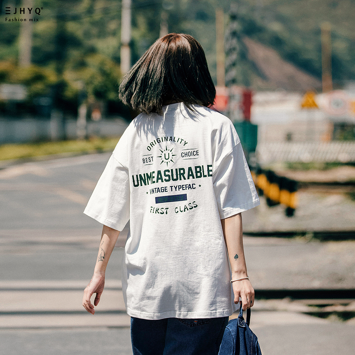 无法预测文字印花主题 圆领短袖T恤男休闲ins潮牌宽松情侣半袖女