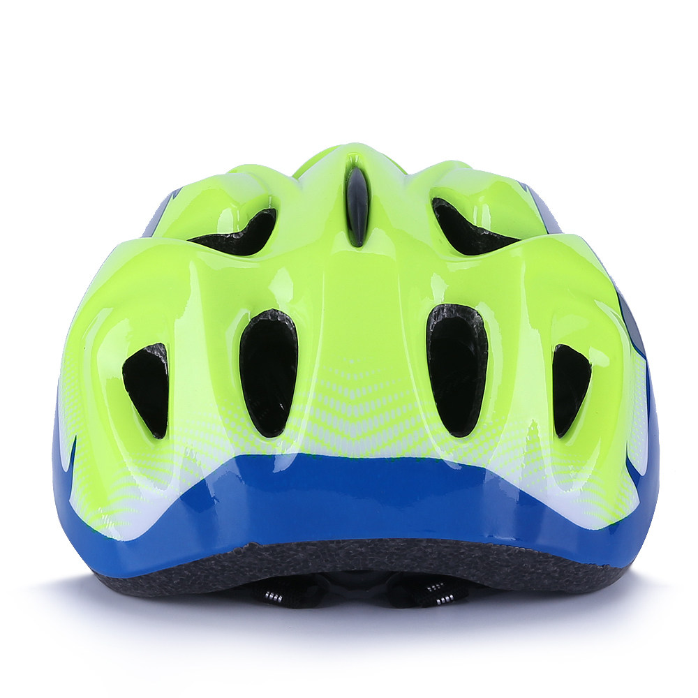 一体成型超轻轮滑护具装备儿童头盔套装滑板骑行头盔