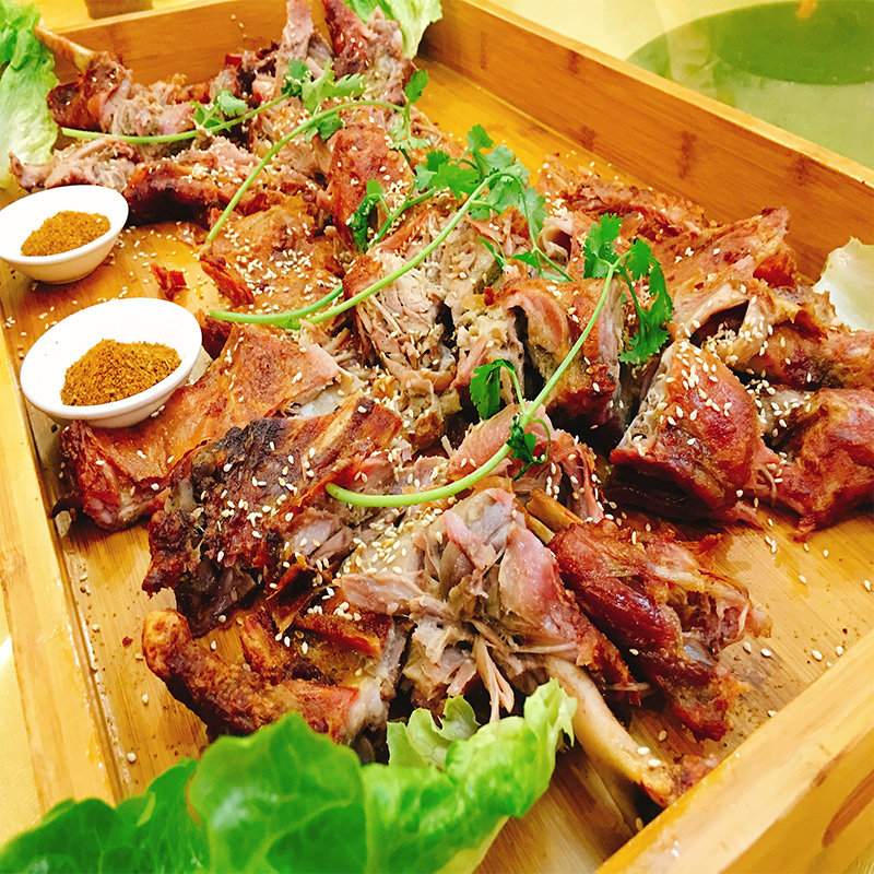 全羊整只20斤内蒙苏尼特烤全羊排羊腿羊腔子草原散养羔羊肉年货