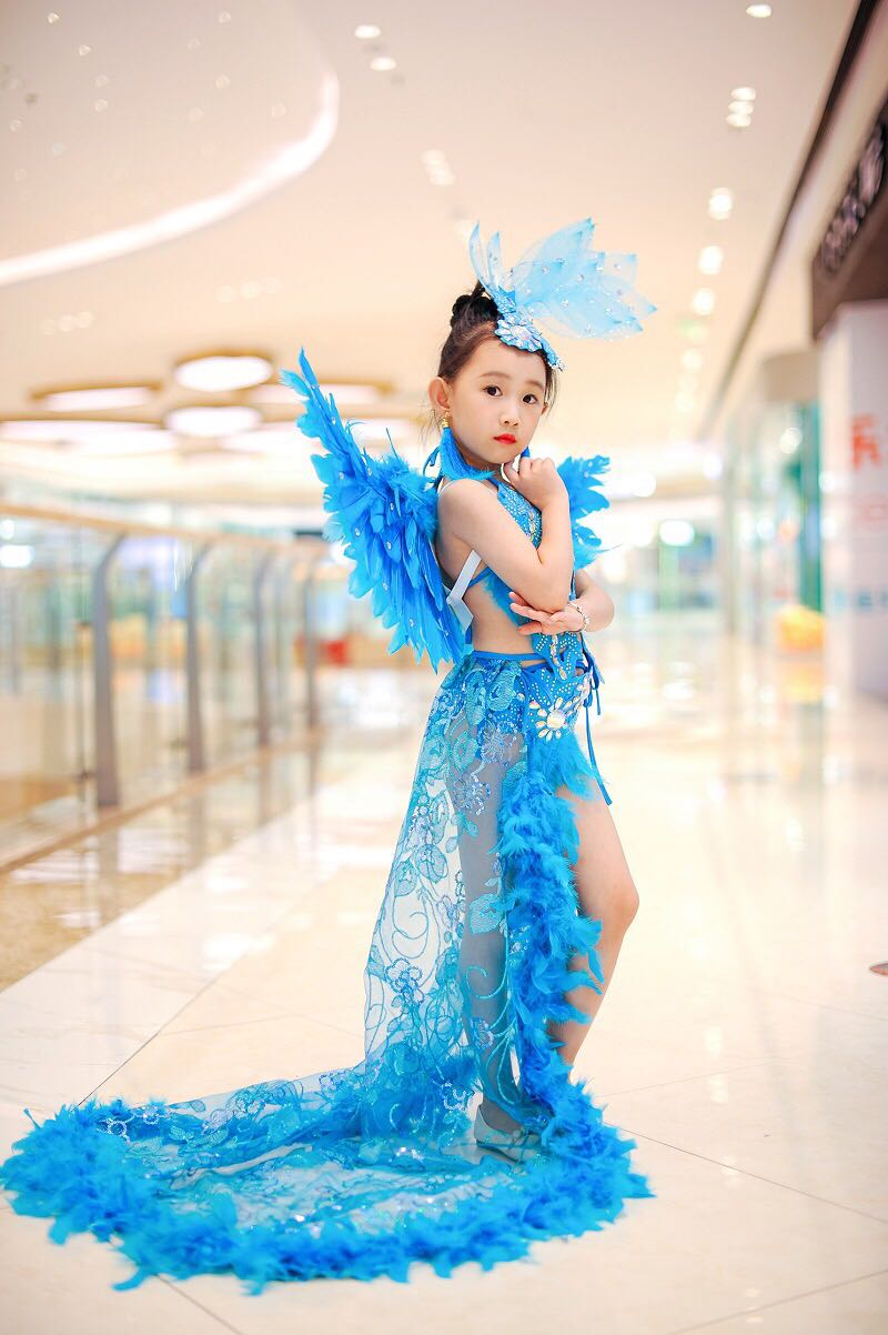 女童舞台泳装走秀比基尼维密翅膀车模模特羽毛泳衣裤