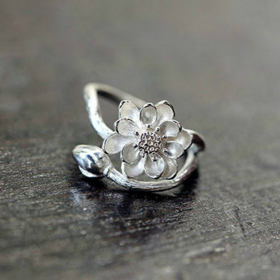 Original design s925 sterling silver jewelry beautiful and simple Chinese style lotus manual opening ring female ring female ring Original design s925 sterling silver jewelry beautiful and simple Chinese style lotus manual opening ring female ring female ring