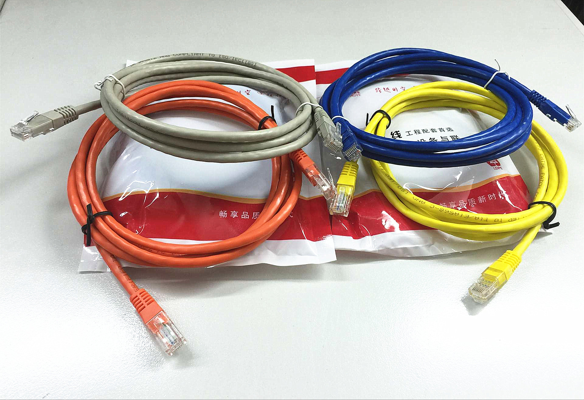 安普洪业纯铜网络网线aphy6千兆成品六类跳线网线