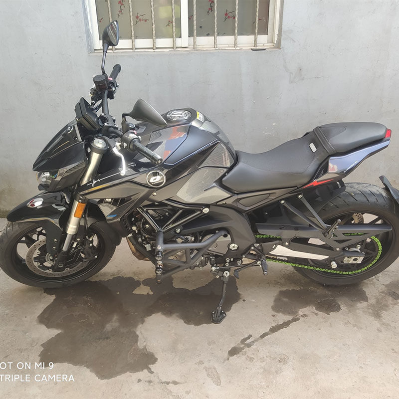 摩托车改装防滑油箱保护贴适用钱江600srk防水防刮贴纸