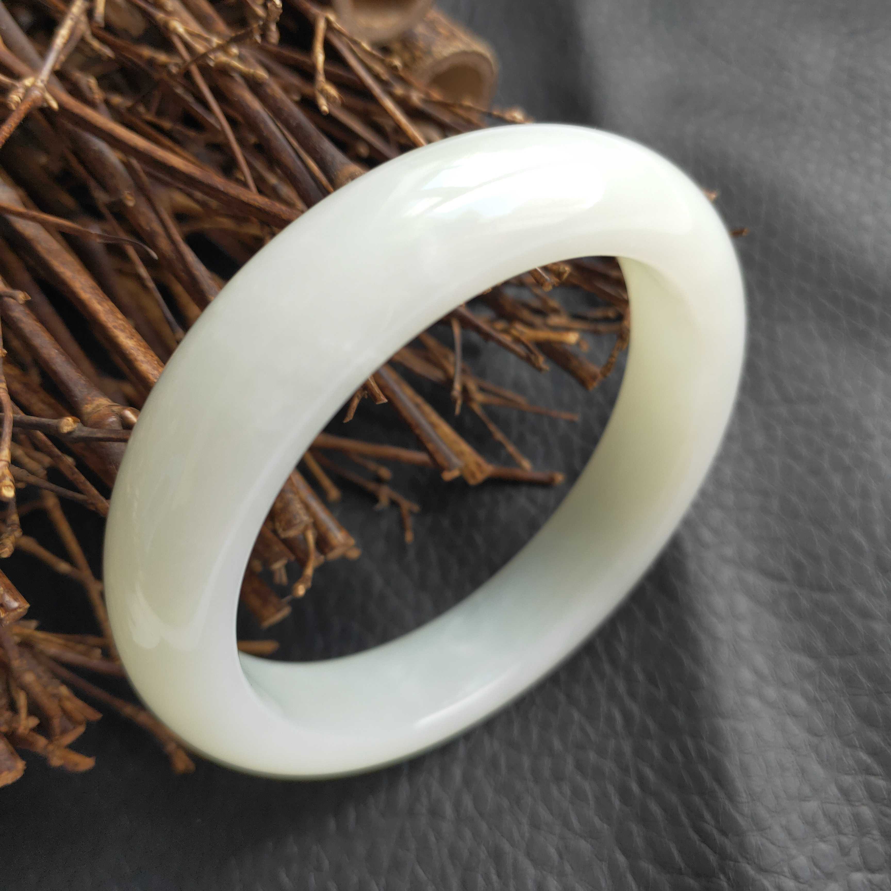 手镯岫玉天然白色玉手辽宁岫岩女款玉镯镯子手镯