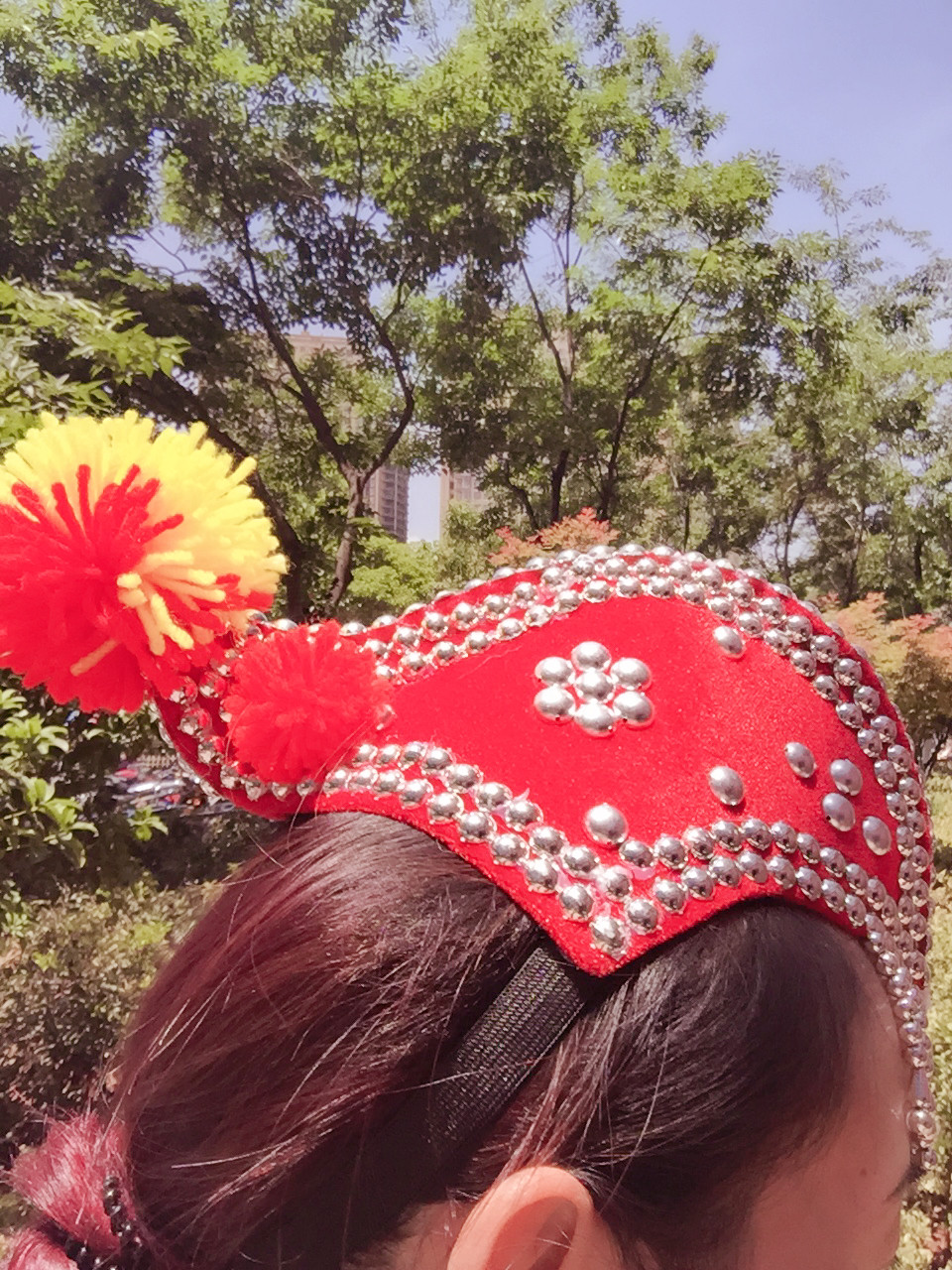 彝族鸡冠公鸡烟盒新款帽子头饰厂家直销帽子