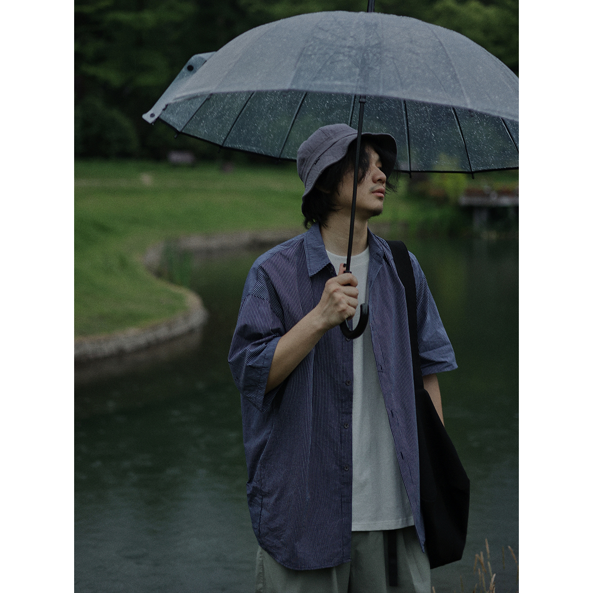 危机青年文艺复古短袖衬衫男女 日系宽松学生工装休闲竖条纹衬衣