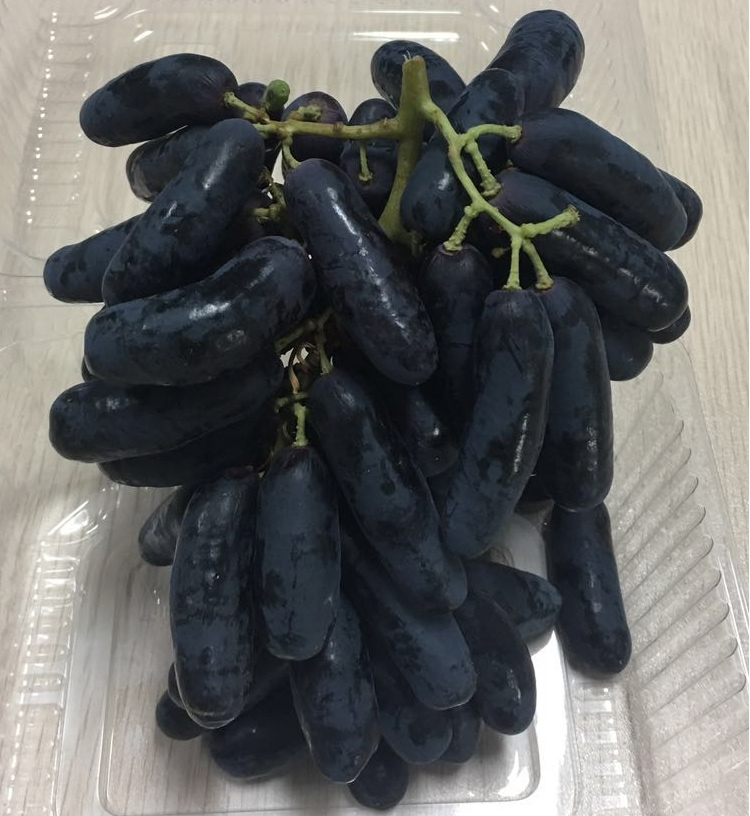 澳洲进口金手指无籽提子葡萄长型当季新鲜水果葡萄