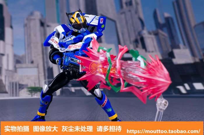 万代日版shf可动手办假面骑士drive疾驰方程式手办