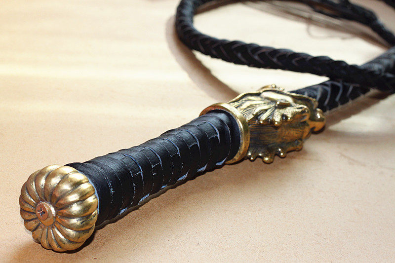 特价包邮 龙头鞭子纯牛皮健身鞭甩鞭防身长鞭道具武术软鞭铜柄