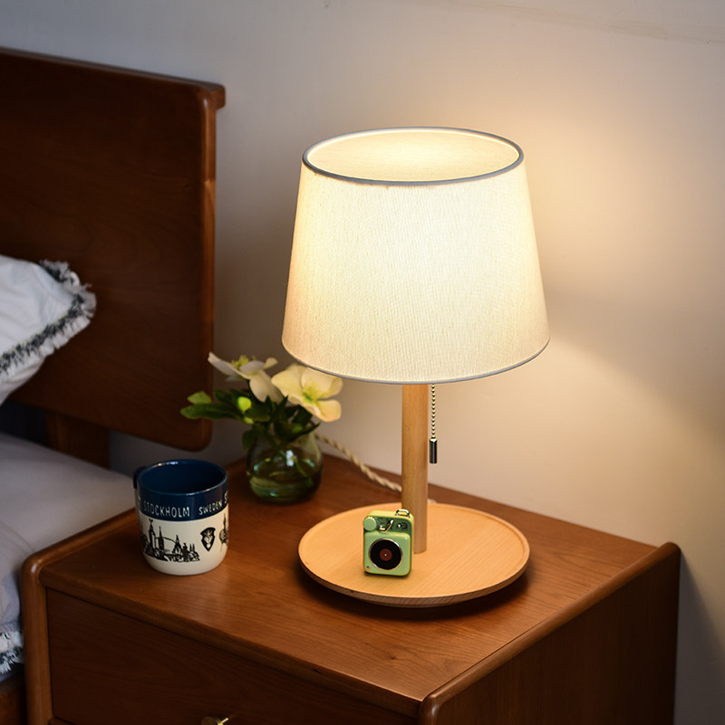 护眼书房温馨创意家用胡桃卧室几木简约日式装饰台灯