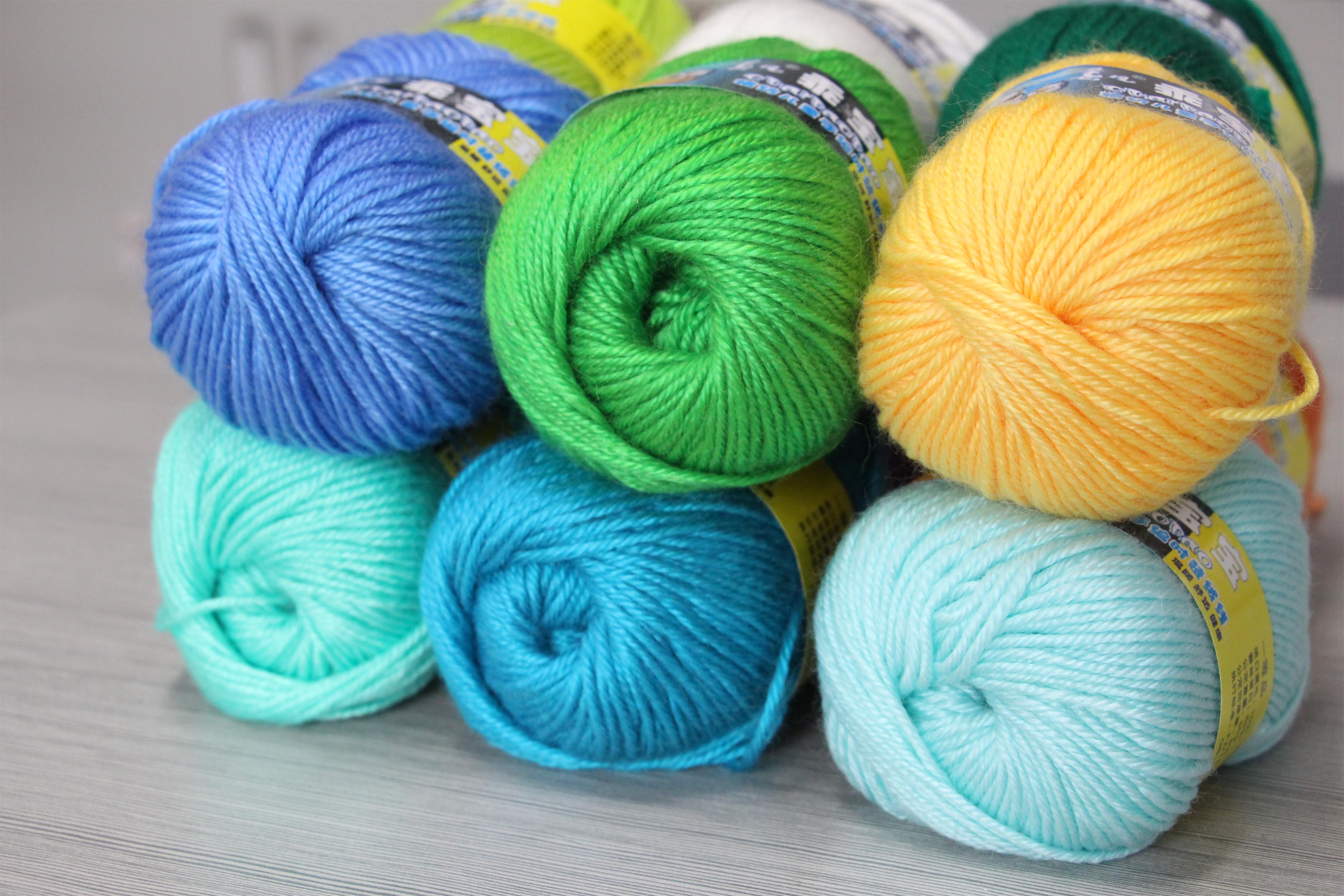 春风乖宝宝毛线精纺儿童手编绒线丝白不起正品毛线