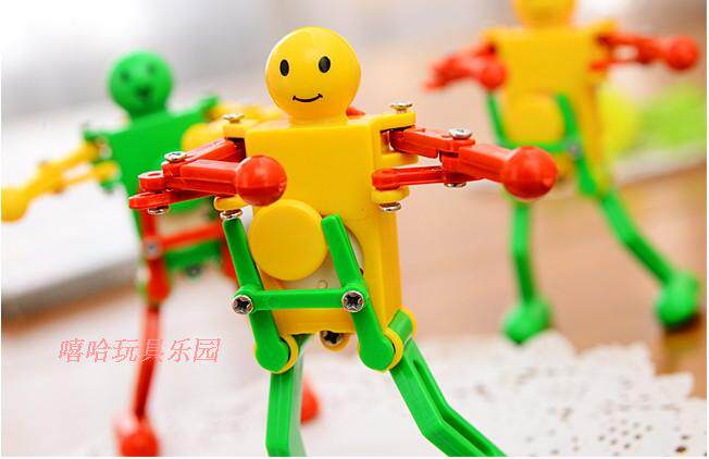 怀旧经典机器人跳舞人偶发条儿童玩具儿时回忆童年发条玩具