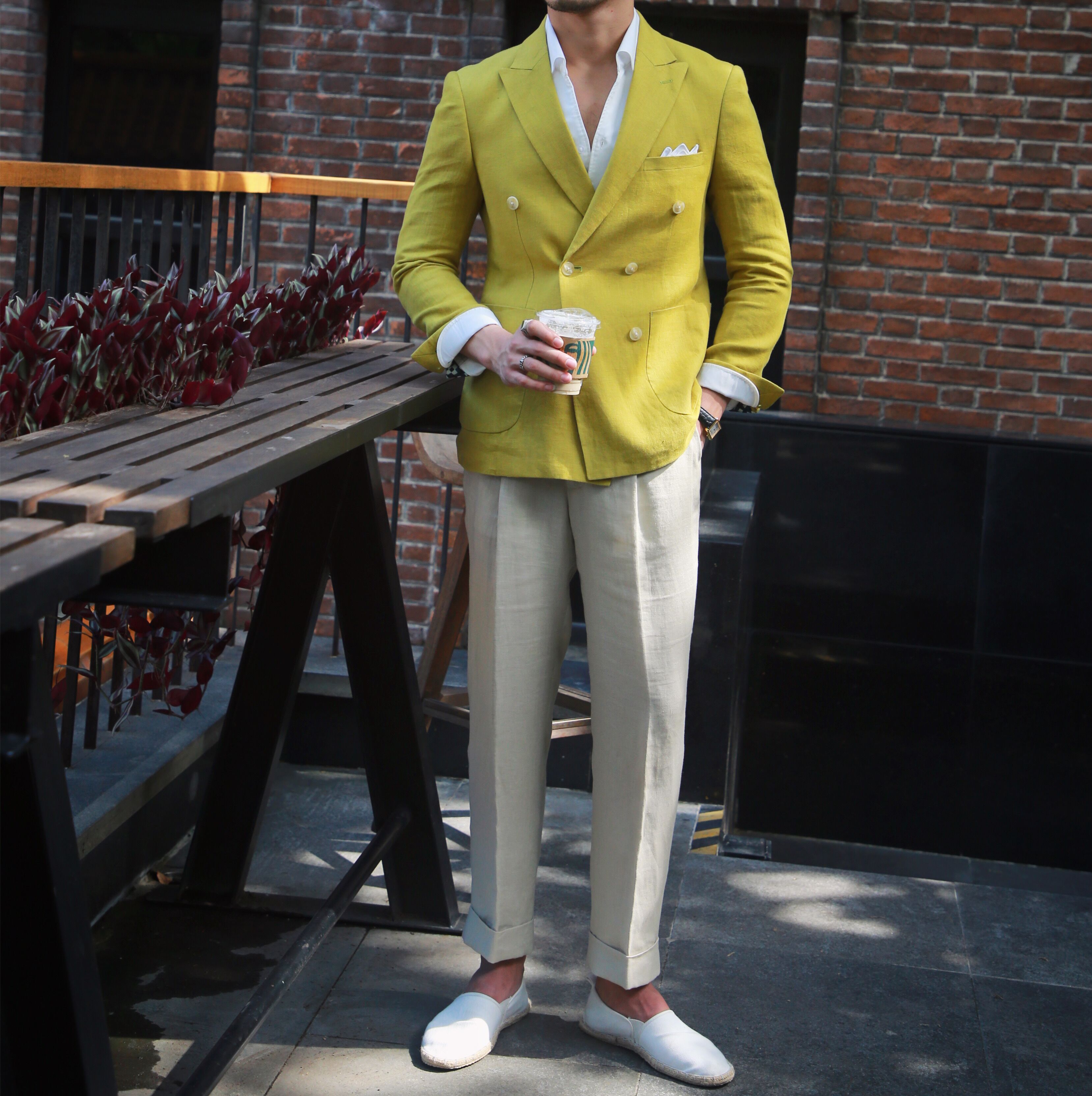 鹿三先生高定麻料戗驳领双排薄款休闲西服英伦半里衬修身西装潮男