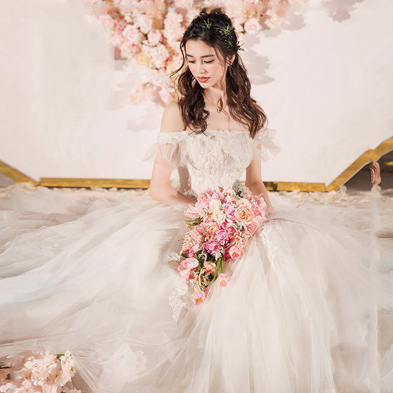 婚纱礼服2021新款新娘一字韩式修身显瘦简约森系婚纱