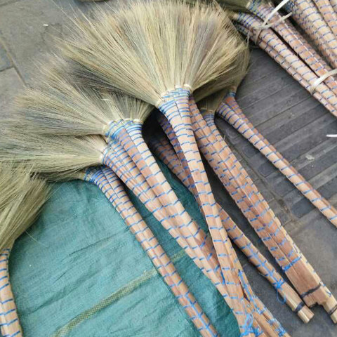 包邮云南农家手工编制扫把扫帚实木手柄木地板扫把