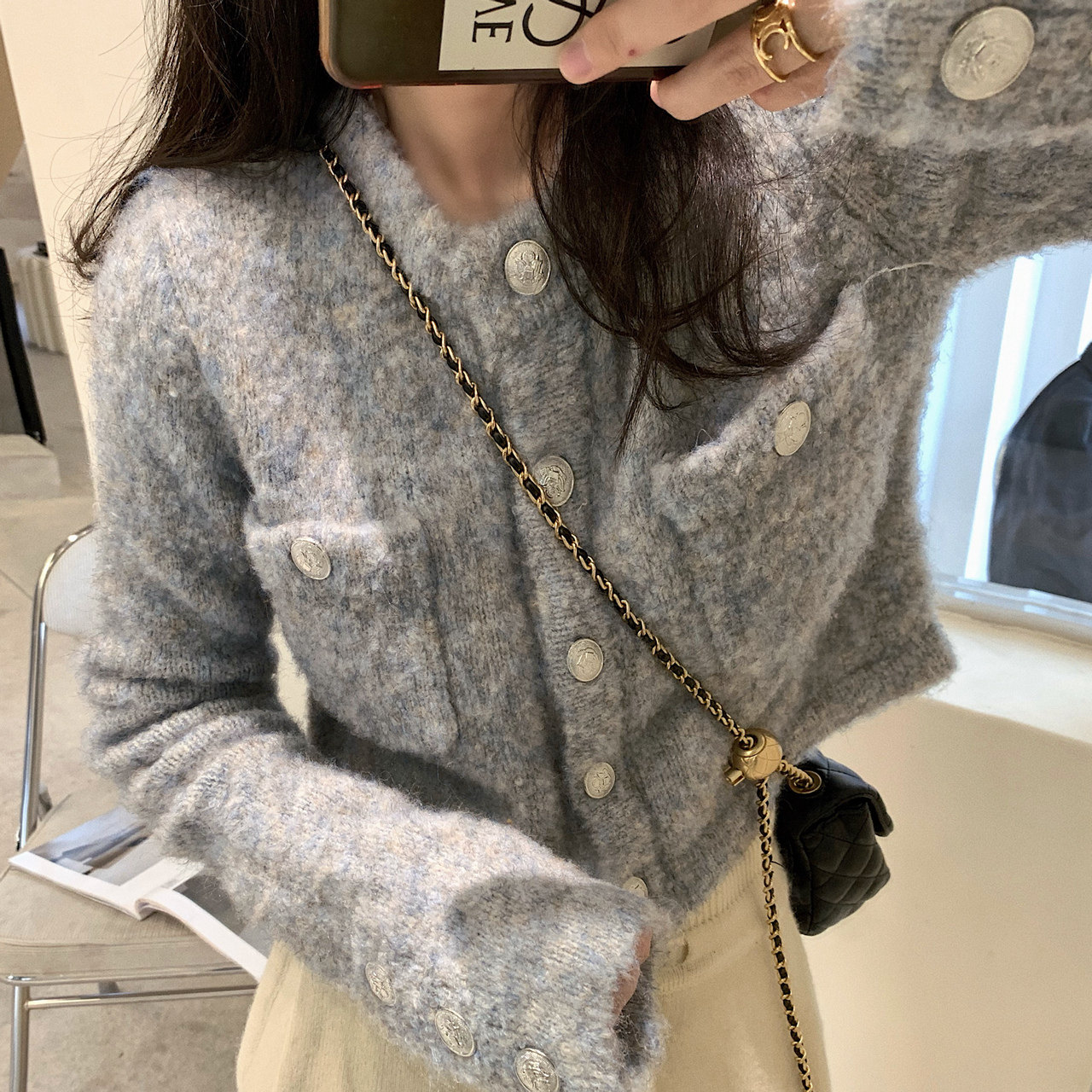 2020年新款复古小香风针织开衫女外穿毛线秋冬短款毛针织衫