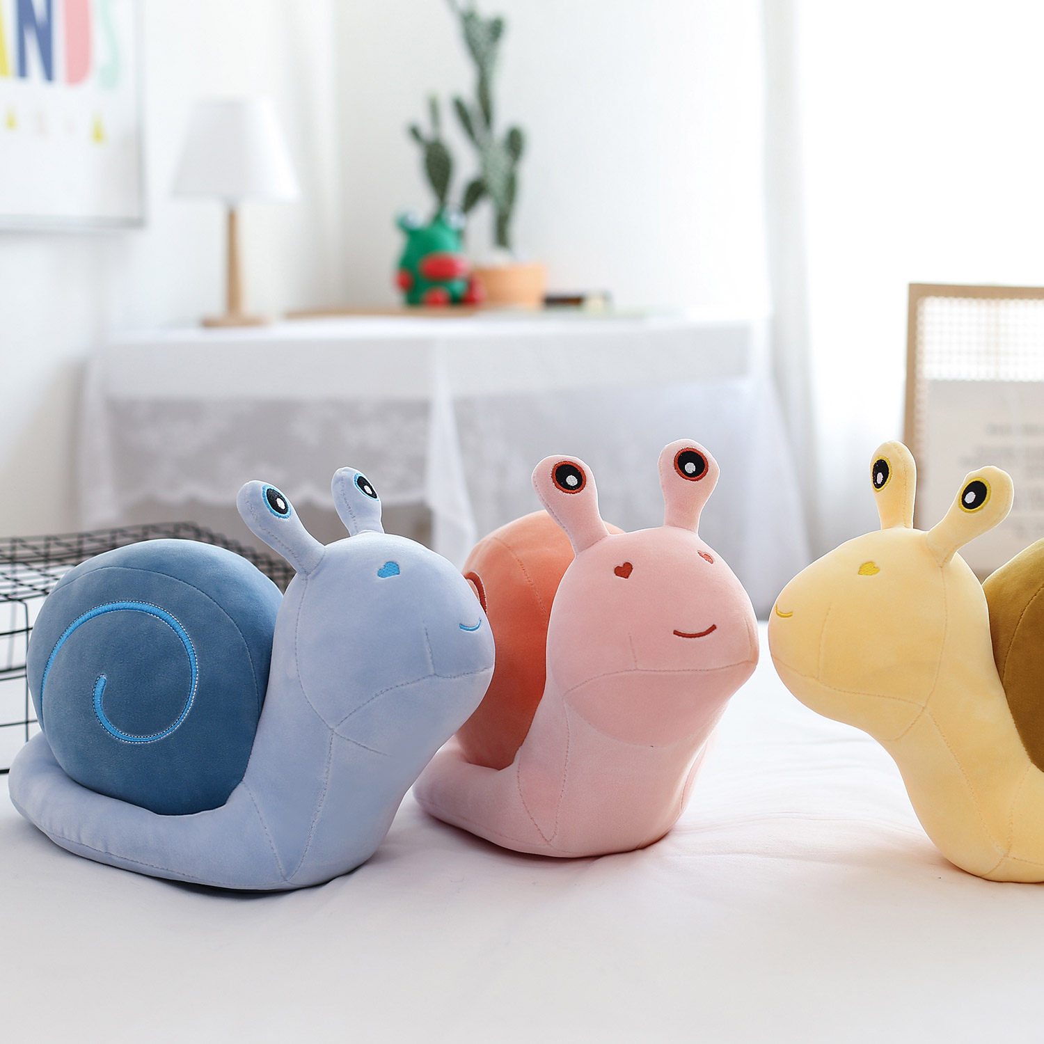 蜗牛仿真毛绒玩具公仔可爱布娃娃宝宝生日礼物毛绒布艺类玩具