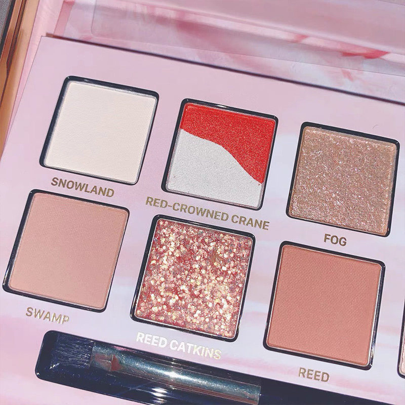 完美日记丹顶鹤礼盒女神母亲节礼物12色动物眼影套装眼影