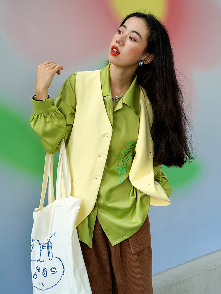 半童bantong原创复古郁金香刺绣草绿色衬衫衬衫