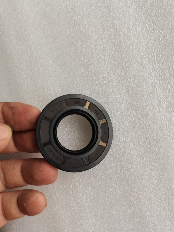油封适用于济南轻骑k90雄风k100冲程全车发动机其他摩托车用品
