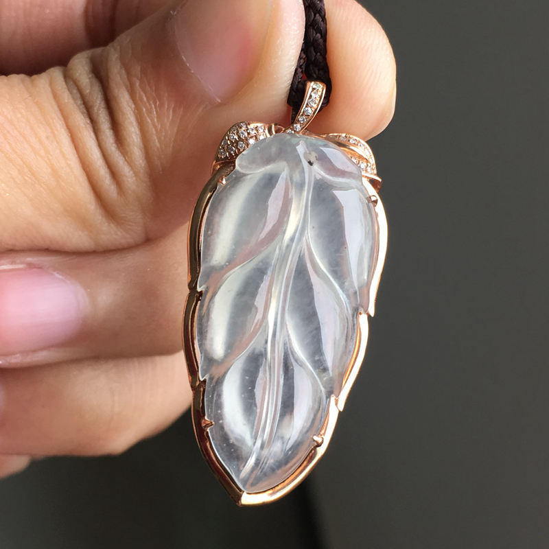 老坑冰种起编号吊坠女士金枝玉叶叶子镶嵌金镶嵌18k颈饰