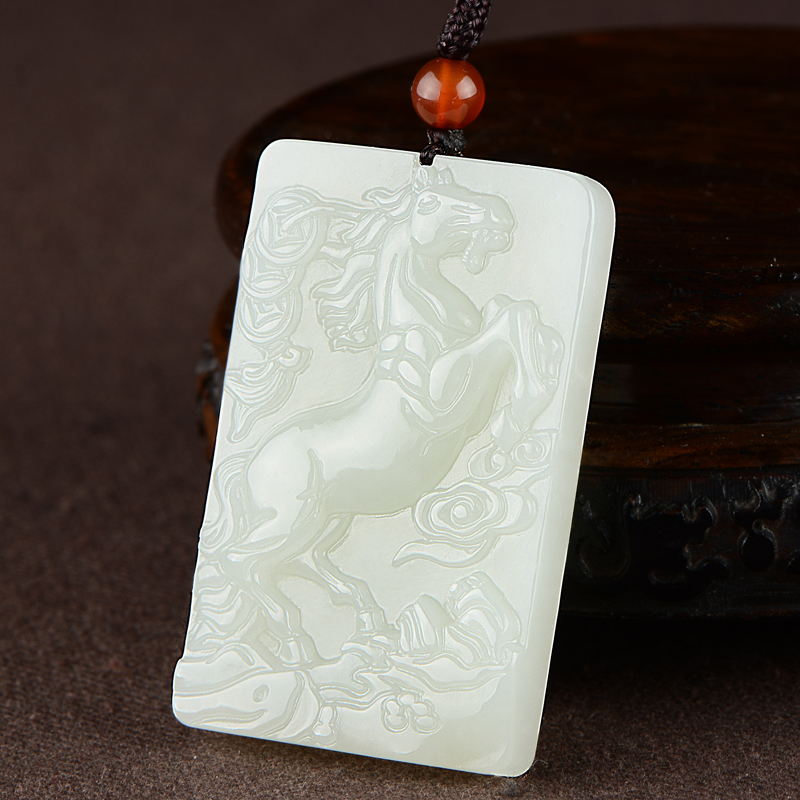 和田吊坠玉坠马到成功挂件属马玉石天然马吊坠生肖颈饰