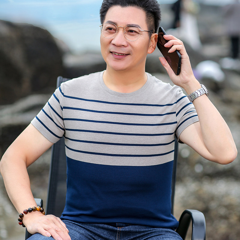 爸爸短袖圆领中年男士夏装上衣冰丝条纹4050岁t恤