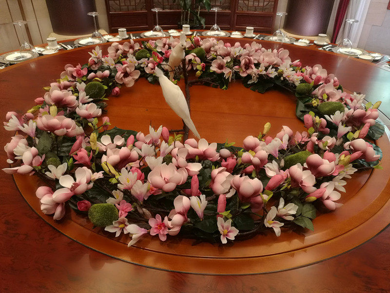 餐桌仿真玉兰花假圆桌花台绢花酒店花会会议桌仿真花