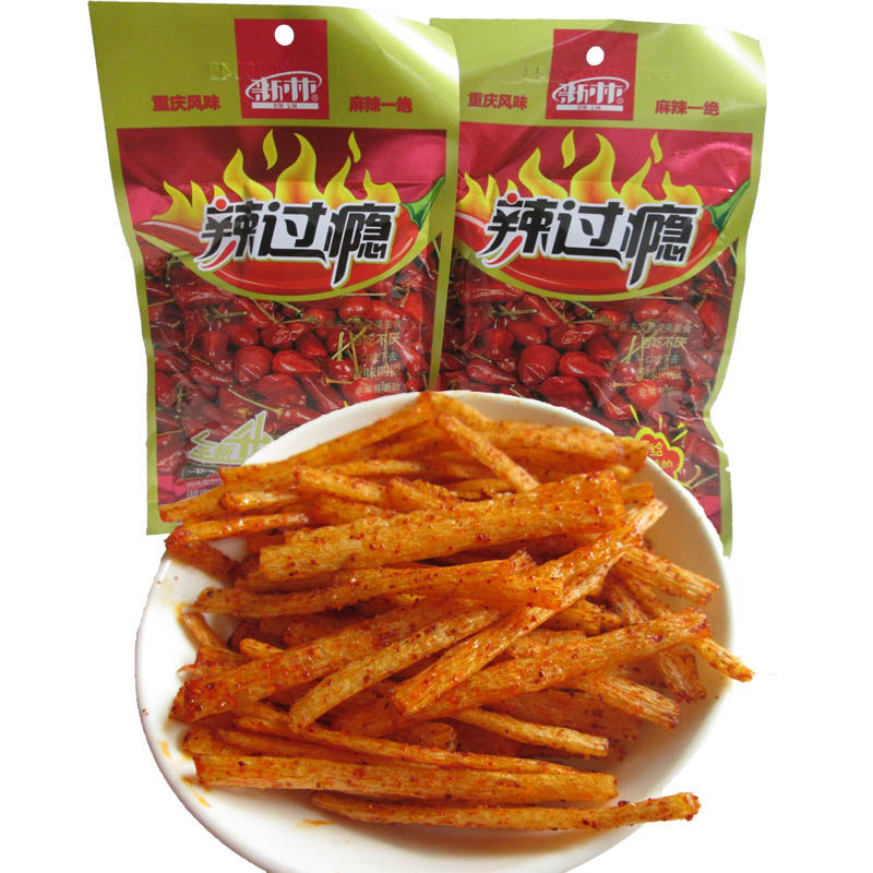 新林辣过瘾33克包辣条献给火辣辣的青春小时候的味道好吃的麻辣
