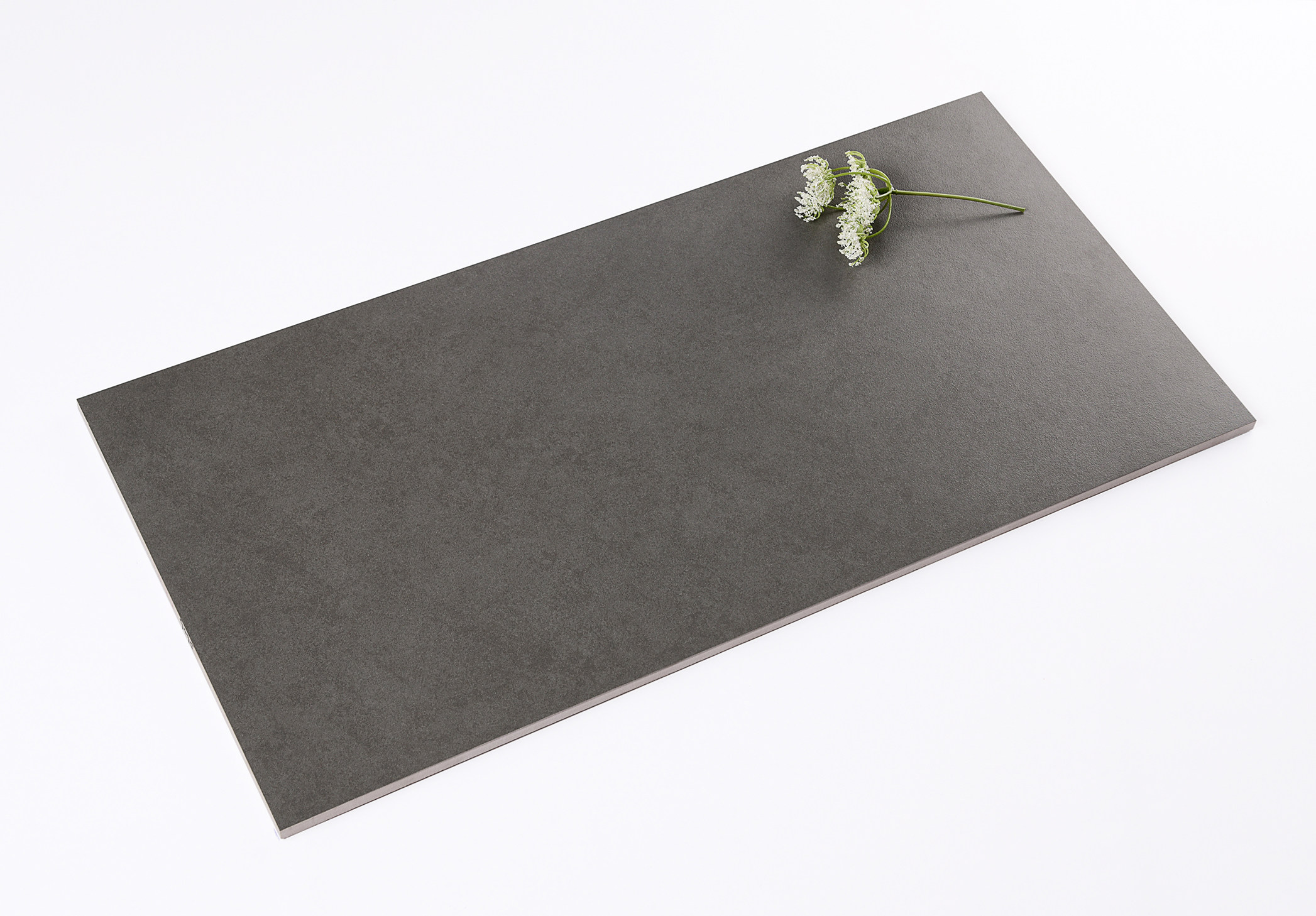 灰色水泥砖仿古砖阳台砖厨房卫生间墙砖防滑黑白300x600