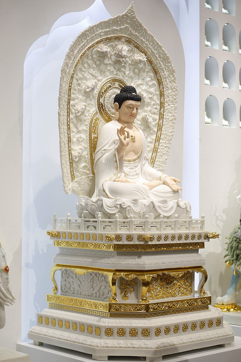 佛像宝成成佛汉白玉翠玉镶金释迦摩尼摆件寺庙摆件