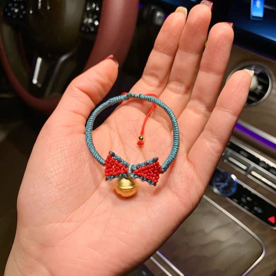 手工编织迪士尼白雪在逃公主手绳蝴蝶结手链金铃铛成品手绳