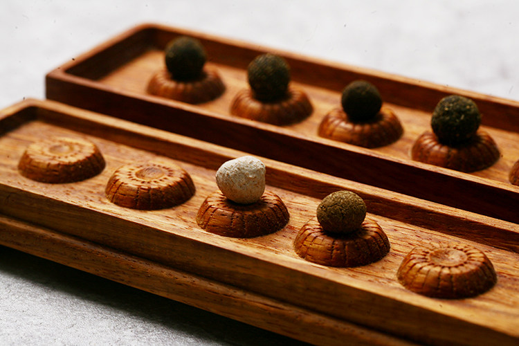 沉香石铺古法合香香丸七款龙涎香七龙珠套装系列七款各一粒体验装