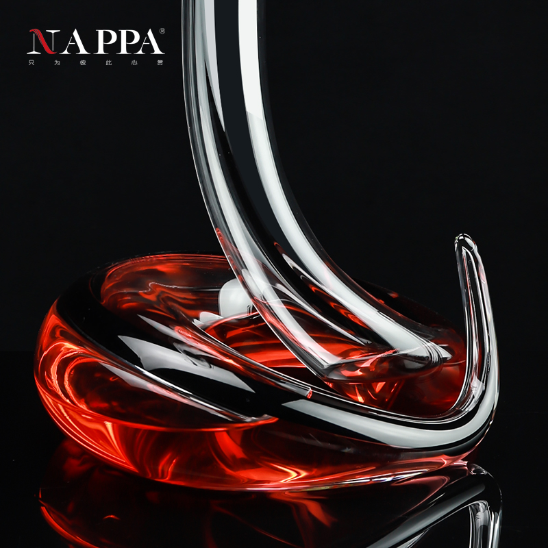 nappa 无铅水晶异形醒酒器 眼镜蛇形醒酒器 黑丝 1200ml  价格: ¥