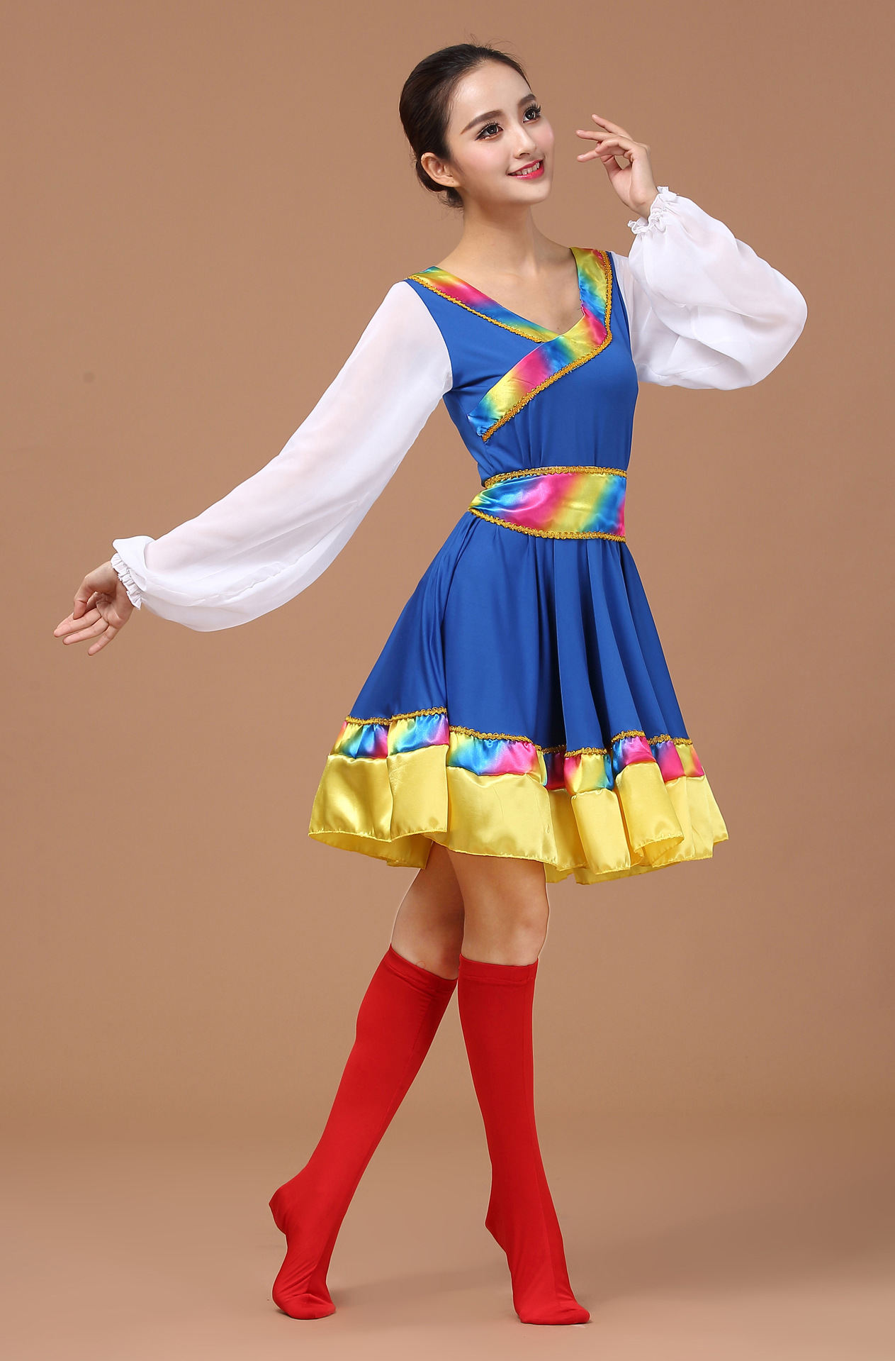 广场舞服装新款连衣裙2017春夏季藏族中老年民族演出服广场舞连衣裙