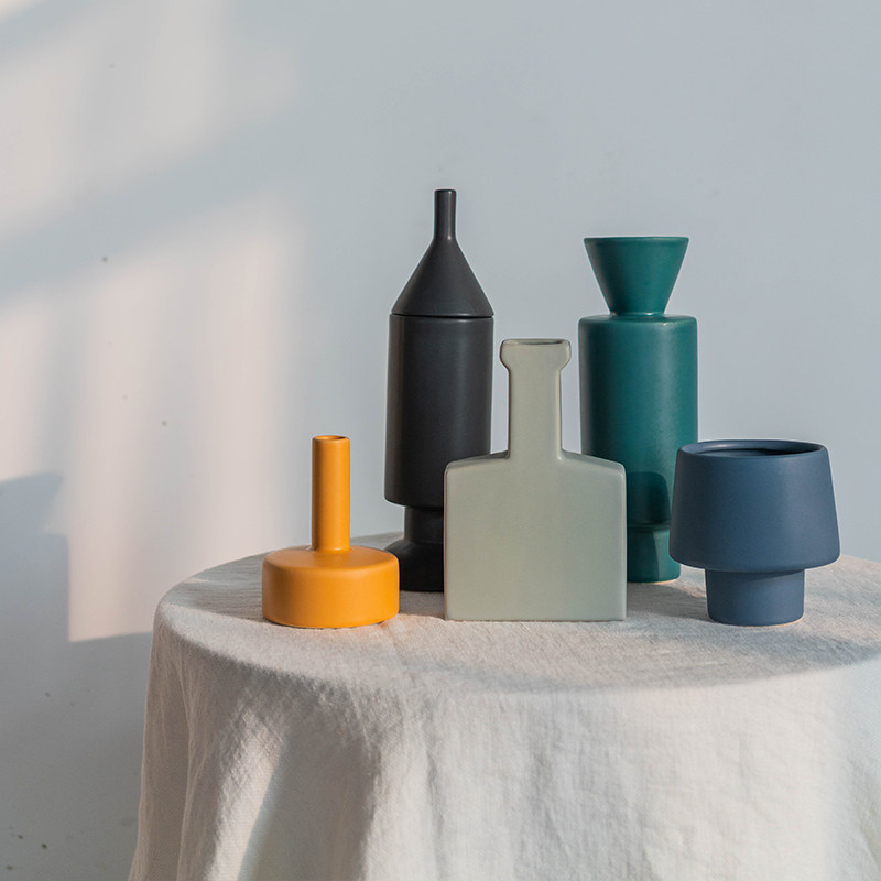 安静静的瓶子意大利设计高端定制款莫兰迪陶艺花瓶