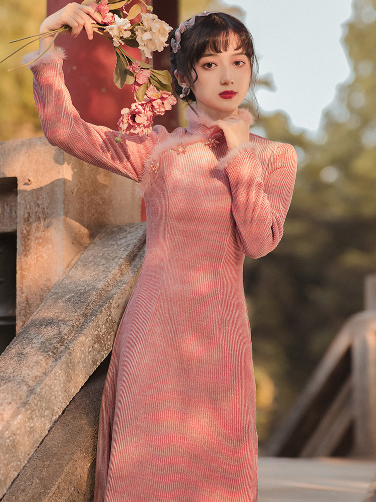 粉色旗袍秋冬2020年新款甜美长袖加厚年轻款少女日常改良版连衣裙