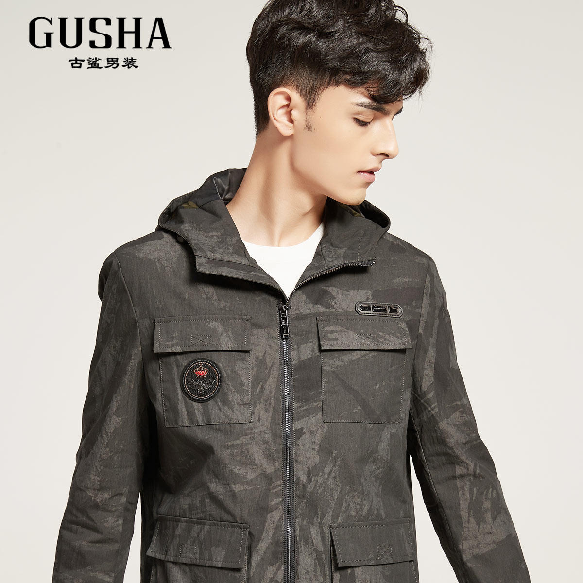 古鲨2020年冬季新款迷彩夹棉夹克修身连帽工装夹克