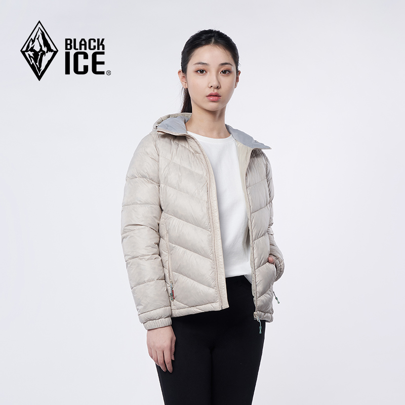 黑冰新款冬季户外连帽羽绒服女款城市休闲轻量便携羽绒外套F8951