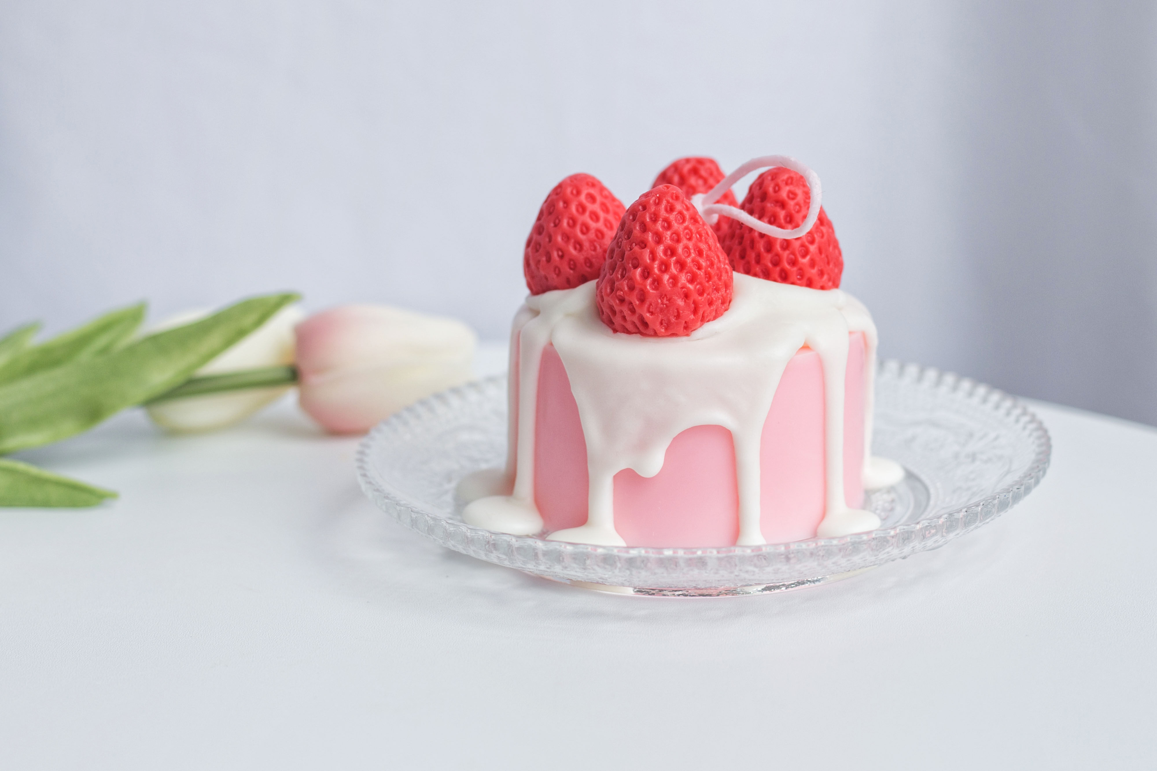 香薰ins奶油草莓蛋糕蜡烛情侣闺蜜圣诞礼盒香薰蜡烛