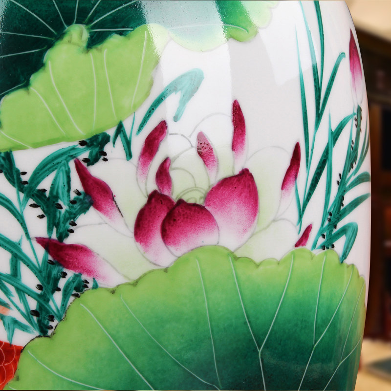 名家胡慧中作品景德镇陶瓷器高档礼品品瓷手绘粉彩花瓶
